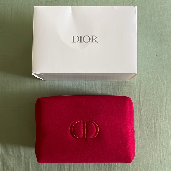 Dior Red Fabric Makeup Bag Pouch Bag Embossed Logo Silver Hardware Zipper Small - Picture 2 of 7